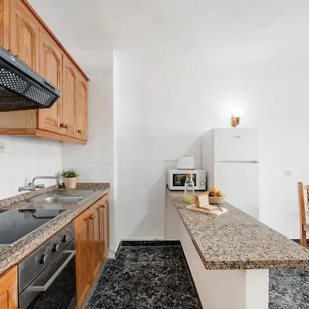 Blue Pool Floritas Apartman
