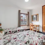 Blue Pool Floritas Appartement *